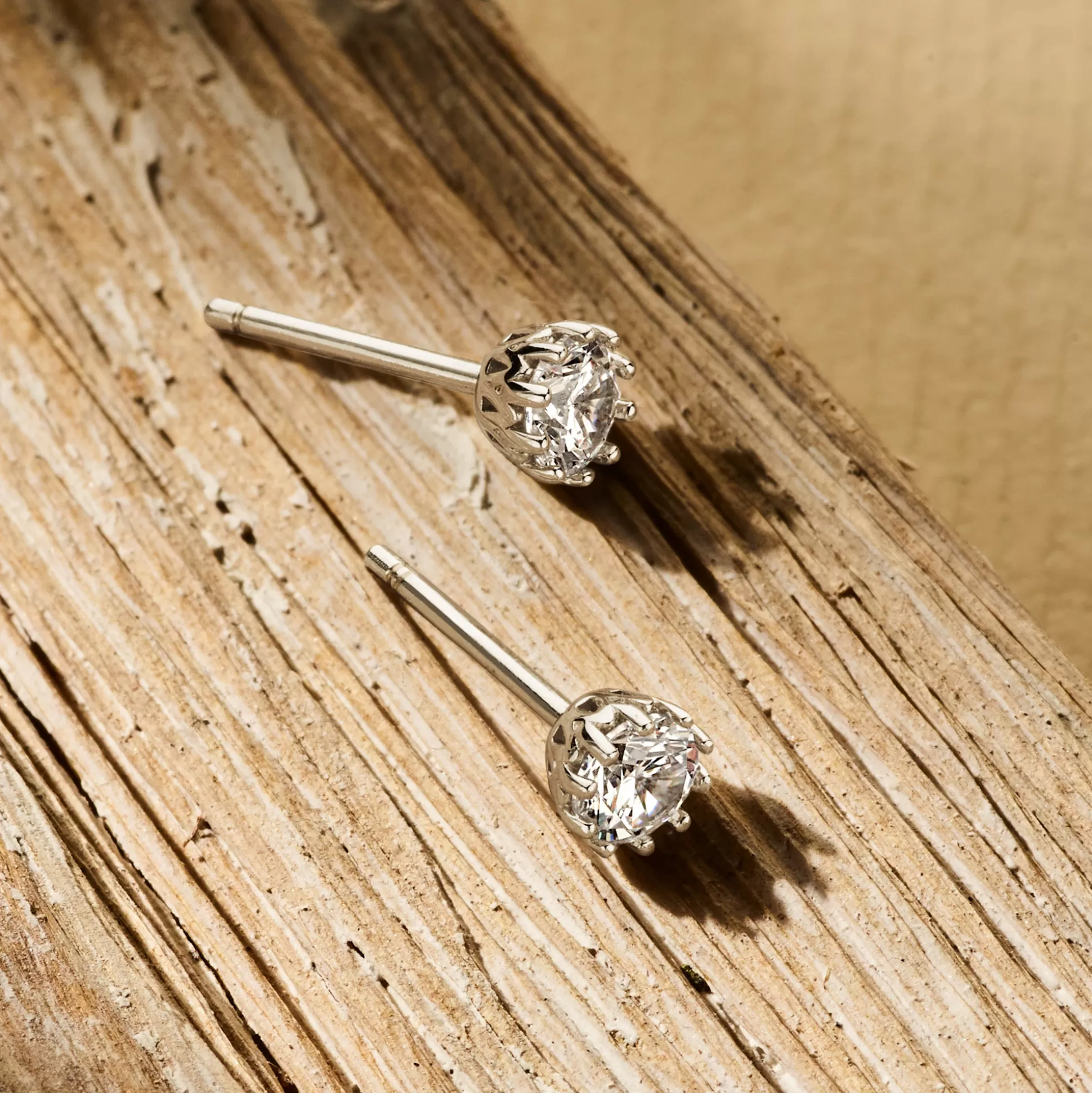 Best Sale Cento Luci Mila Orecchini A Bottone In Argento Sterling 925 Con Pietra Zircone Orecchini A Bottone
