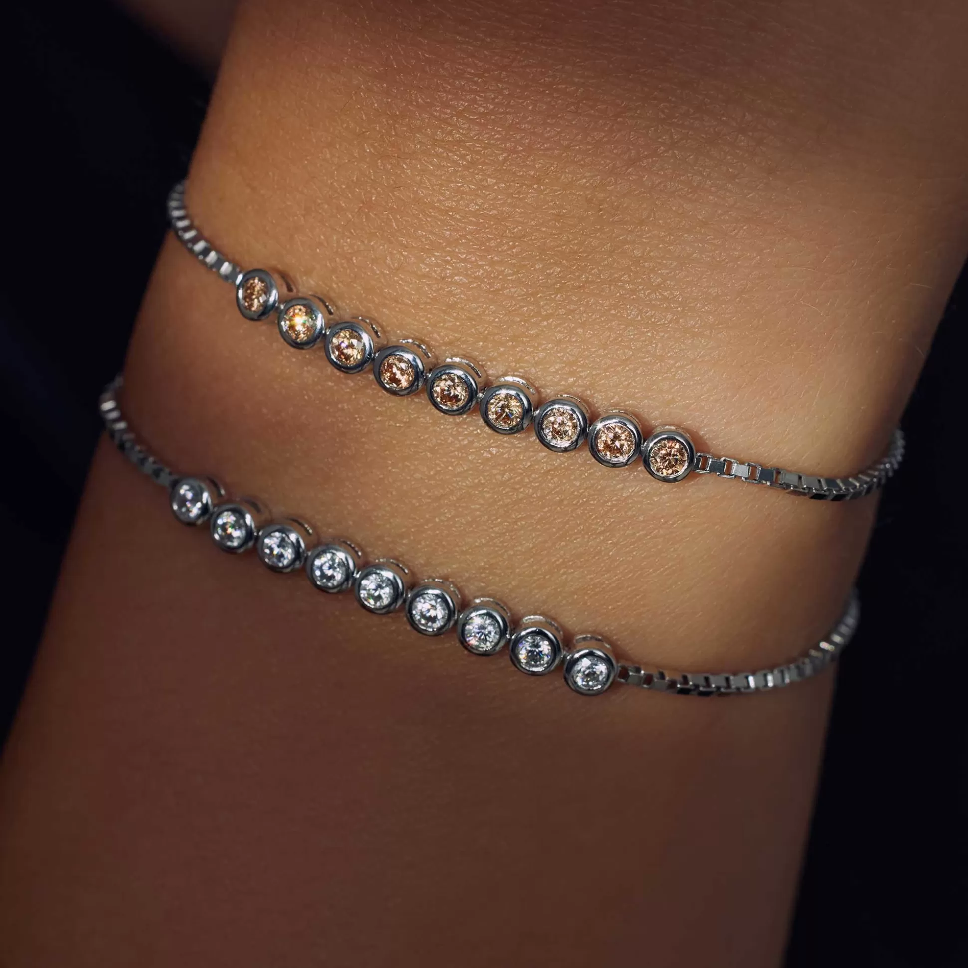 Hot Mia Colore Arosa Bracciale In Argento Sterling 925 Con Pietre Zircone Rosa Bracciali