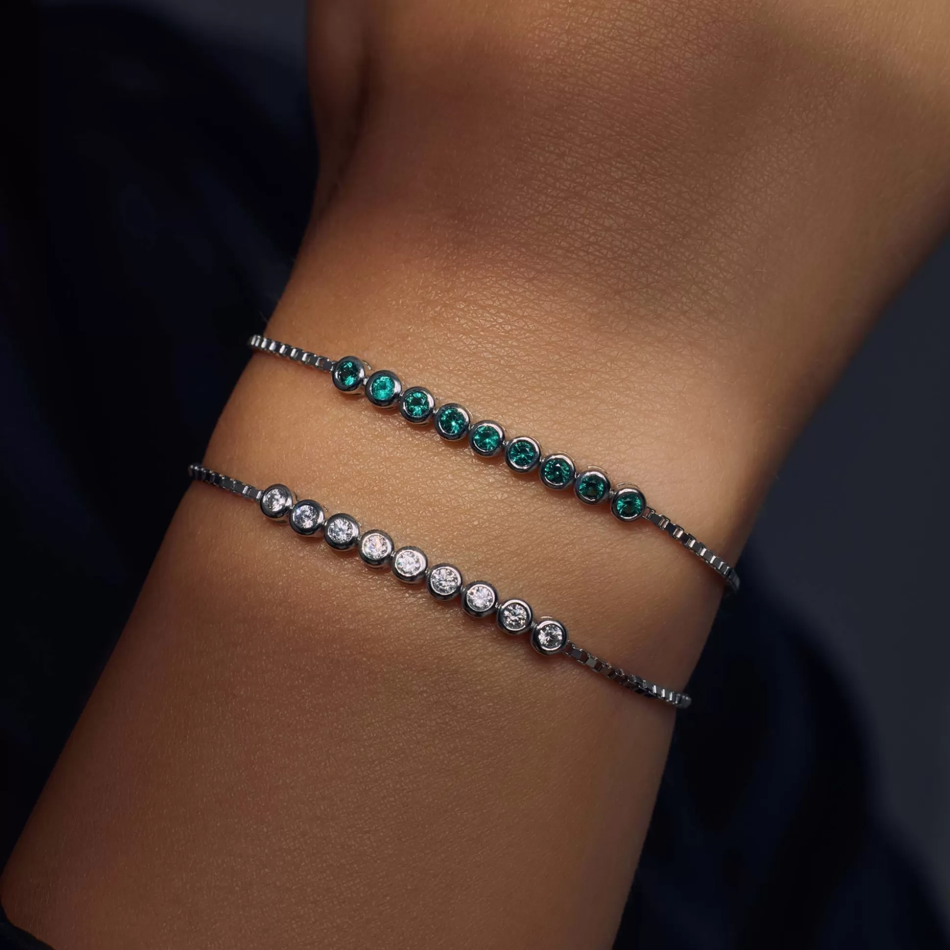 Clearance Mia Colore Verdi Bracciale In Argento Sterling 925 Con Pietre Zircone Verde Bracciali