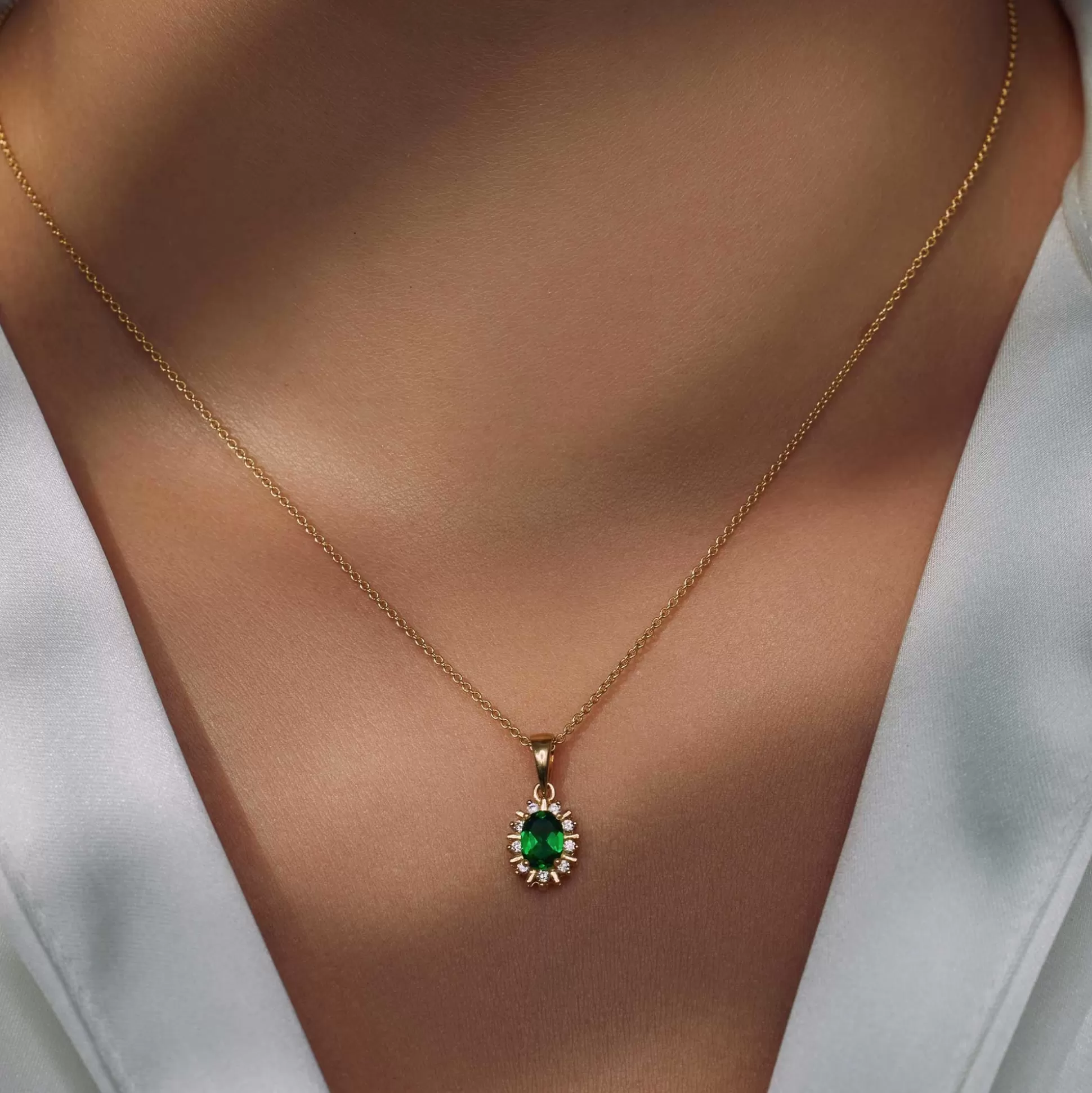 Cheap Mia Colore Verdi Collana In Argento Sterling 925 Placcato Oro Con Pietra Zircone Verde Collane
