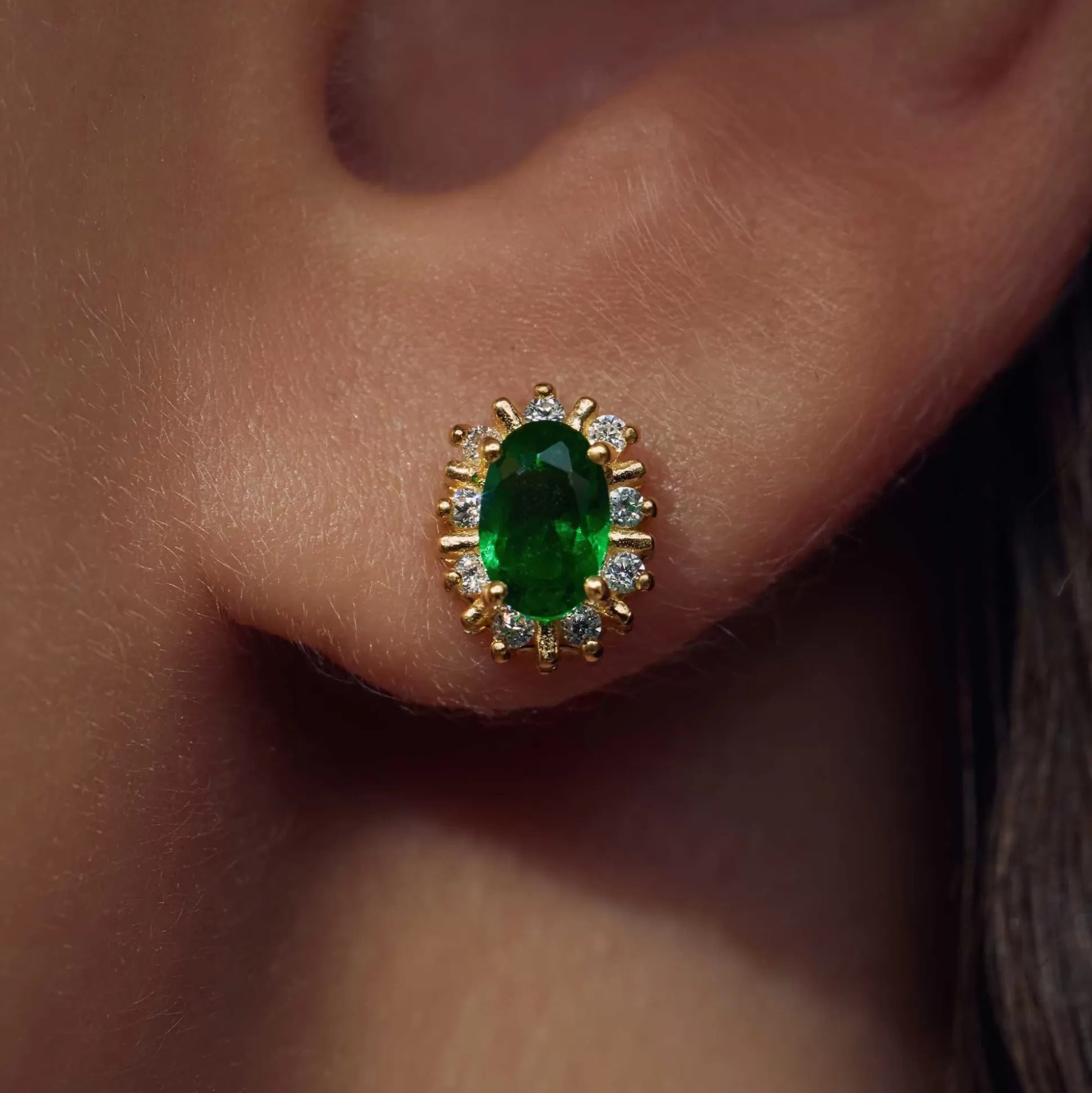 Fashion Mia Colore Verdi Orecchini A Bottone In Argento Sterling 925 Placcato Oro Con Pietra Zircone Verde Orecchini A Bottone