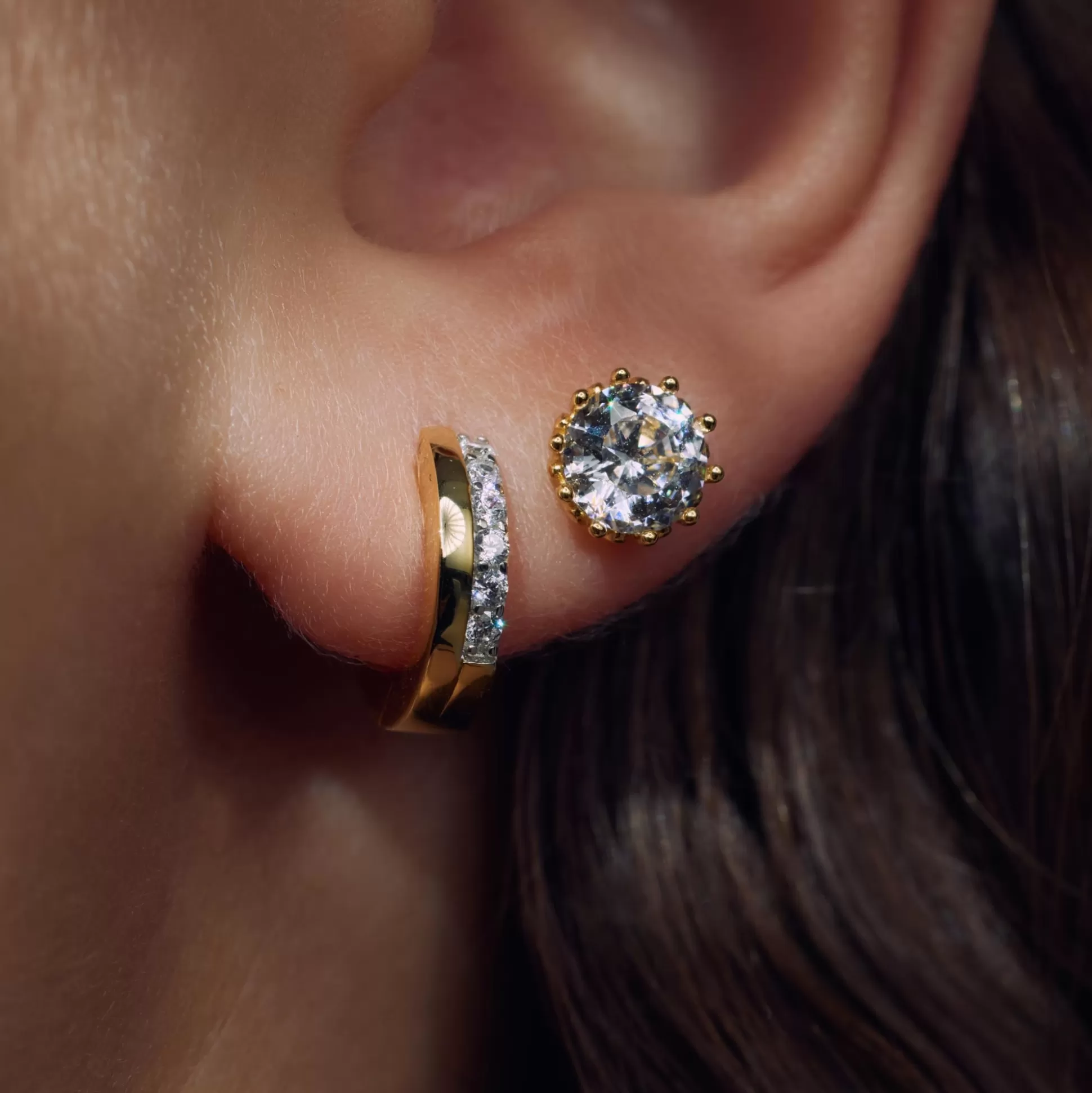 Store Ponte Vecchio Pitti Creoli In Argento Sterling 925 Placcato Oro Con Pietre Zircone Orecchini