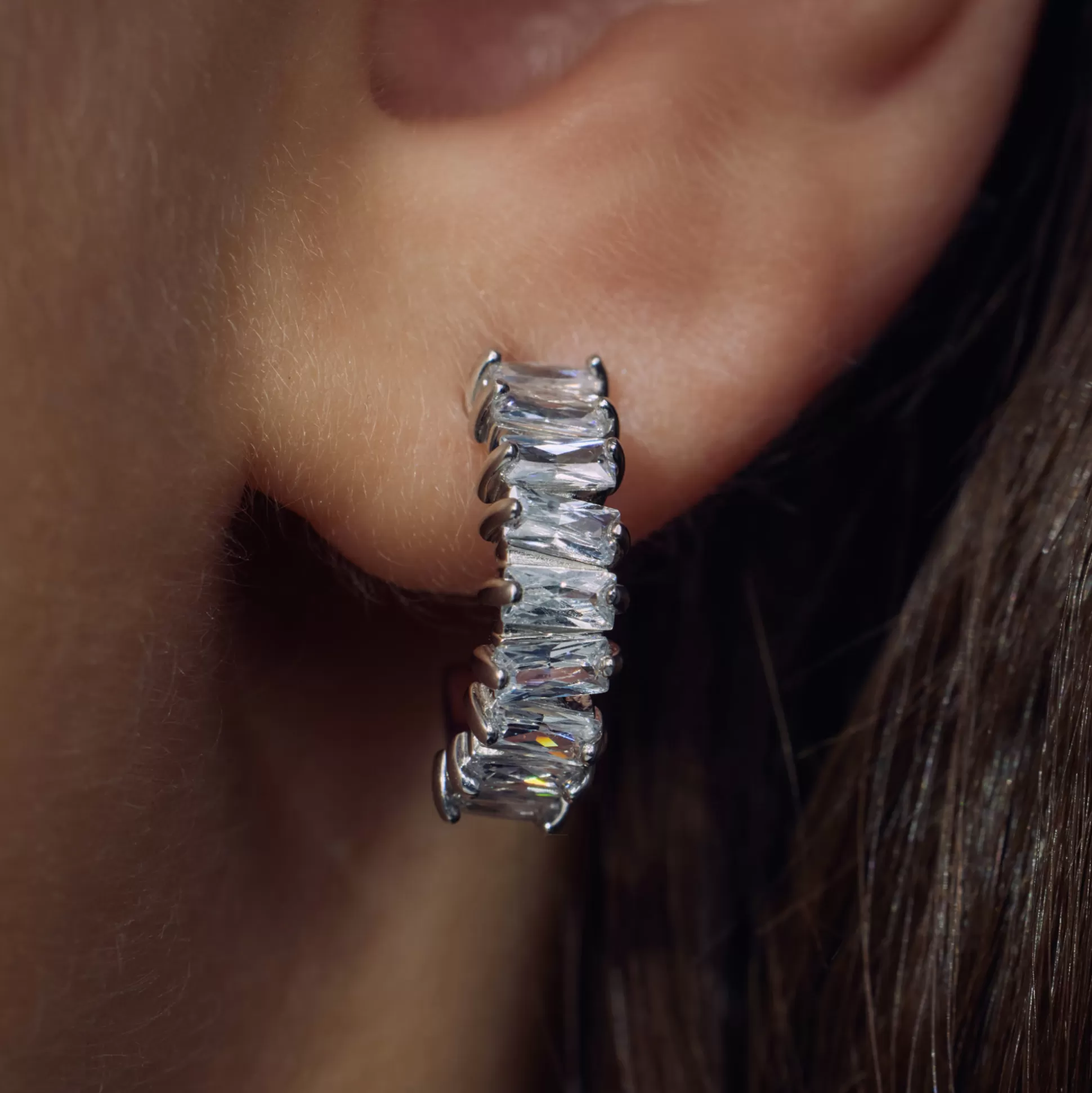 Outlet Santa Maria Della Base Creoli In Argento Sterling 925 Con Pietre Zircone Orecchini